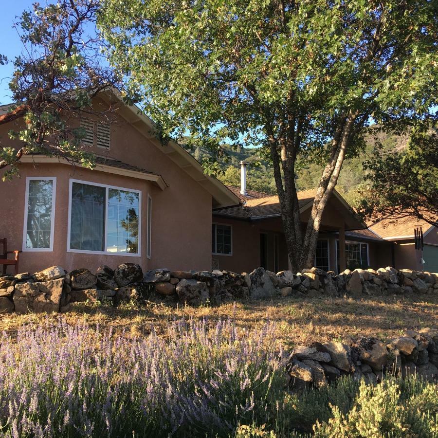 Ponderosa Basin Foxtail Farm Bed & Breakfast المظهر الخارجي الصورة